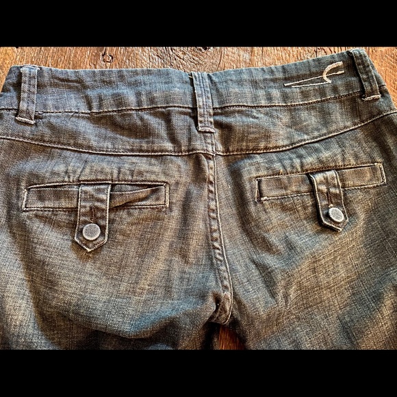 American Eagle High Waist Denim Shorts, Size 0 - Picture 11 of 11